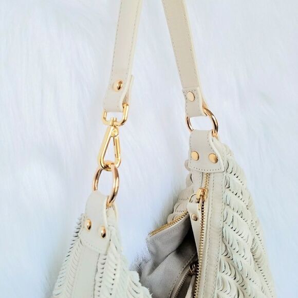 Gianni Notaro  - Picture 3 of 4